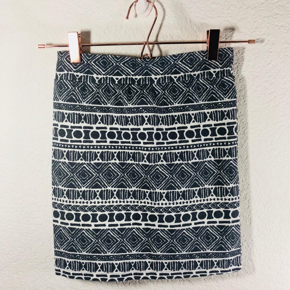 Brandy Melville mini skirt